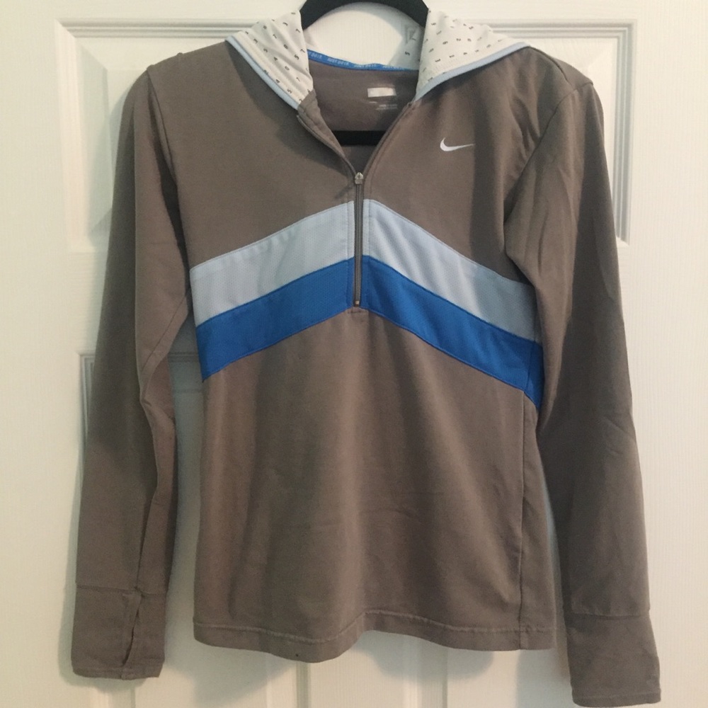 Womens Nike hoodie size small
